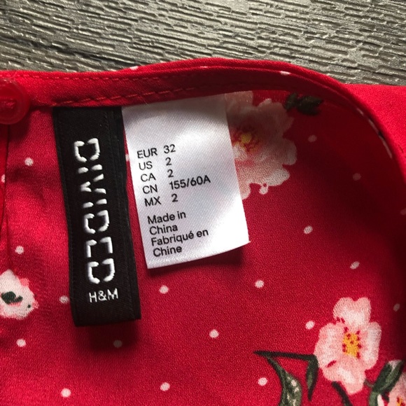 Romper - Picture 2 of 2